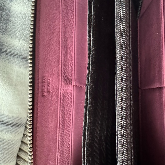 Prada Black Embossed Phone Case - Picture 4 of 8